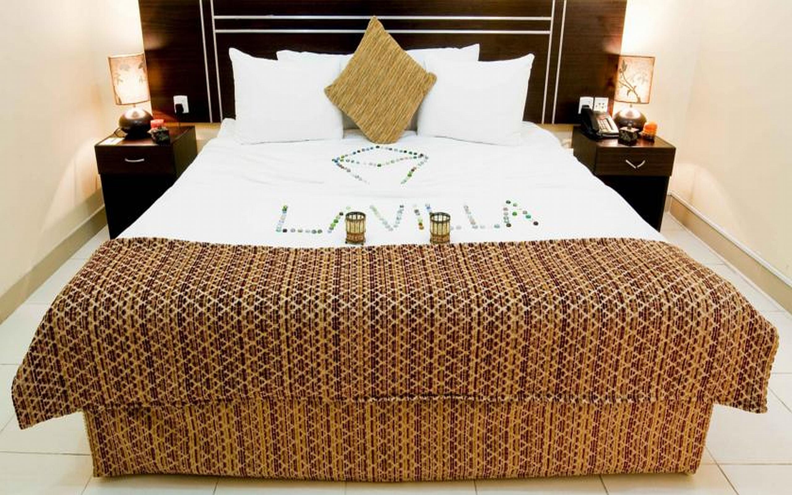 La Villa Hotel Доха Екстер'єр фото
