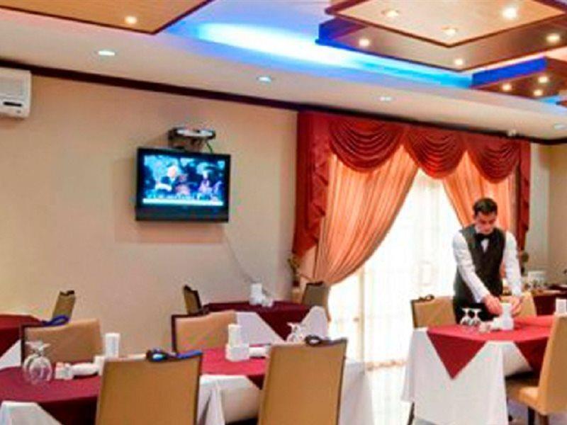 La Villa Hotel Доха Екстер'єр фото