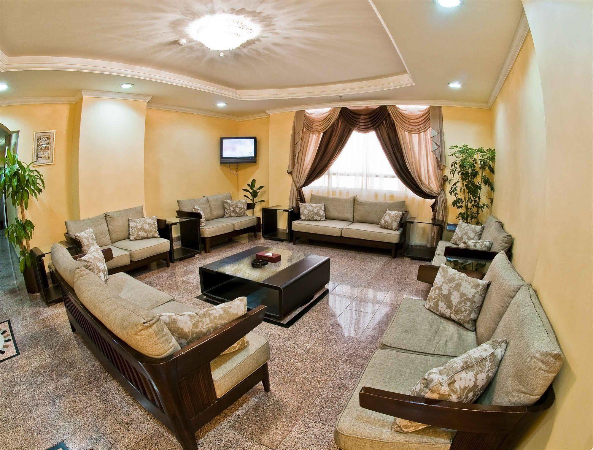 La Villa Hotel Доха Номер фото